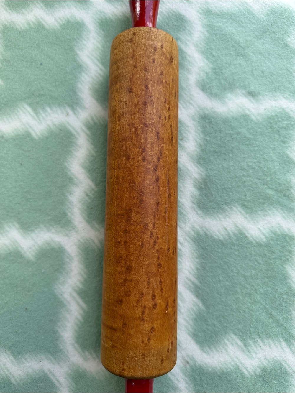 Vintage Munising Red Handle Hard Maple Wooden Rolling Pin - Excellent Condition - Picture 6 of 10
